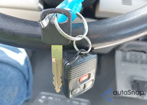 2006 Ford F-250 Xl/Xlt из США, поврежденный, VIN 1FTNF21516EB89537